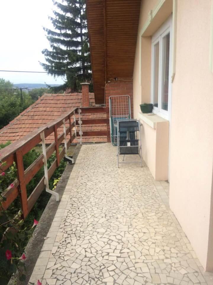 Ady Endre 9.A Apartamento Balatonfůzfő Exterior foto